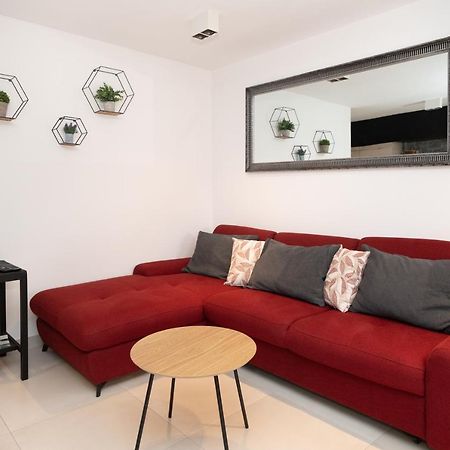 Apartment Tula Σίμπενικ Εξωτερικό φωτογραφία