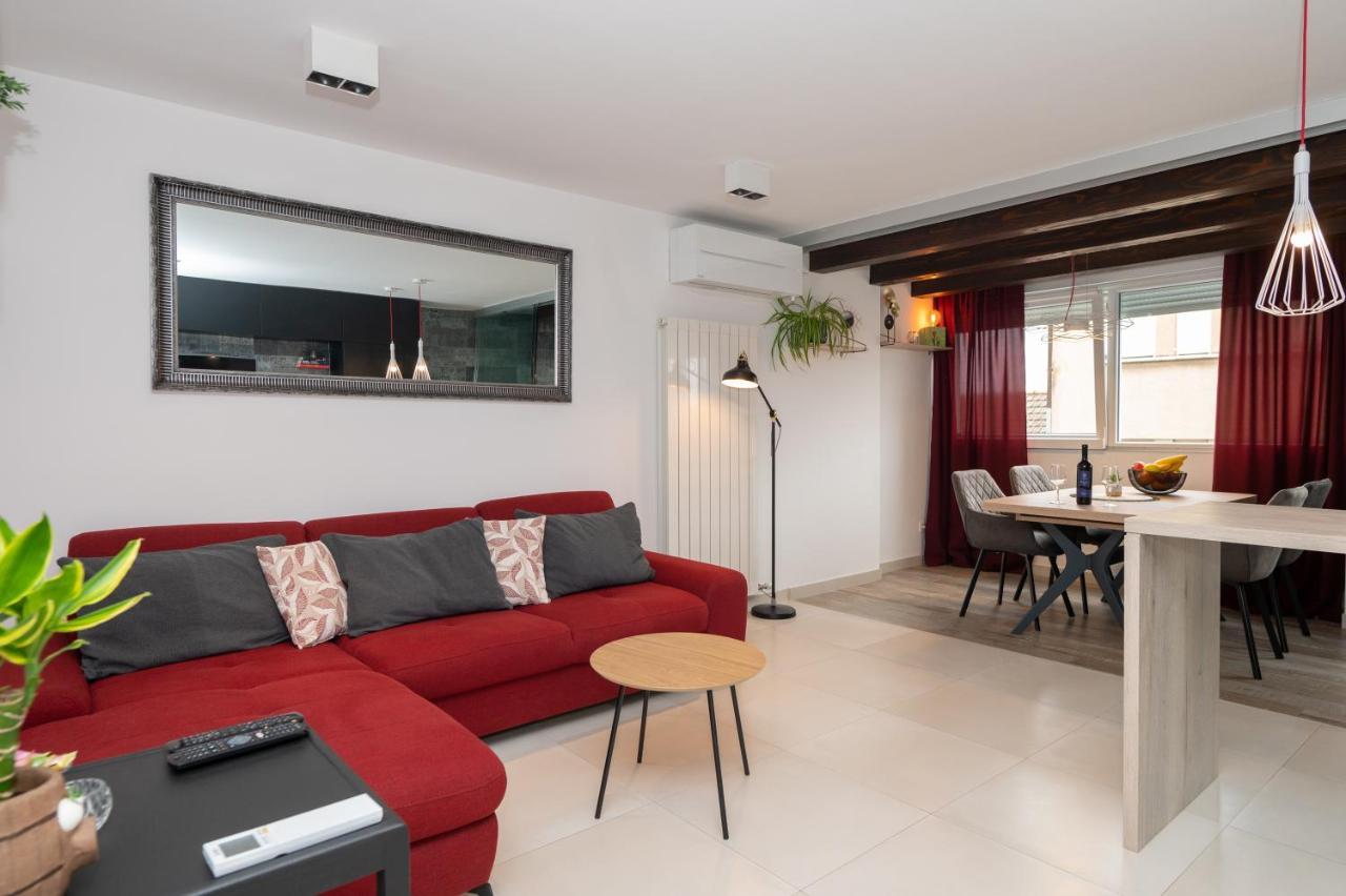 Apartment Tula Σίμπενικ Εξωτερικό φωτογραφία